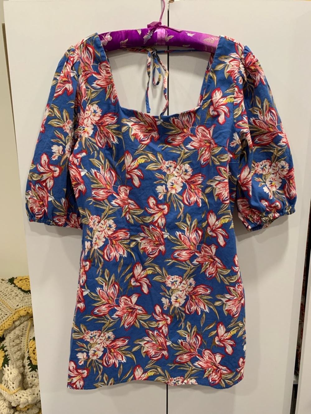 Floral linen dress cottage core cruise quality and design NWOT classy